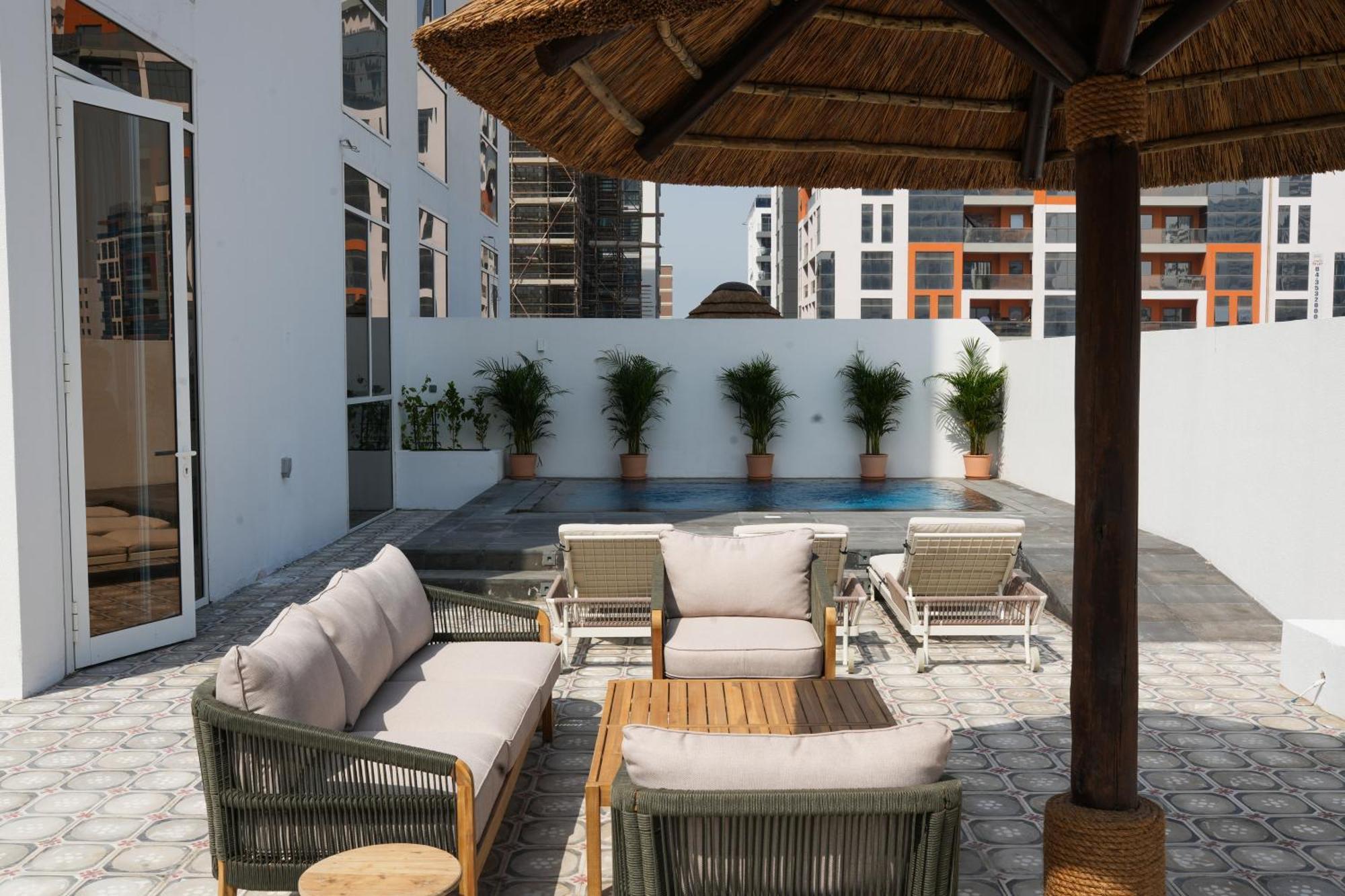 Shada Hotel Jumeirah Garden Dubai Bagian luar foto
