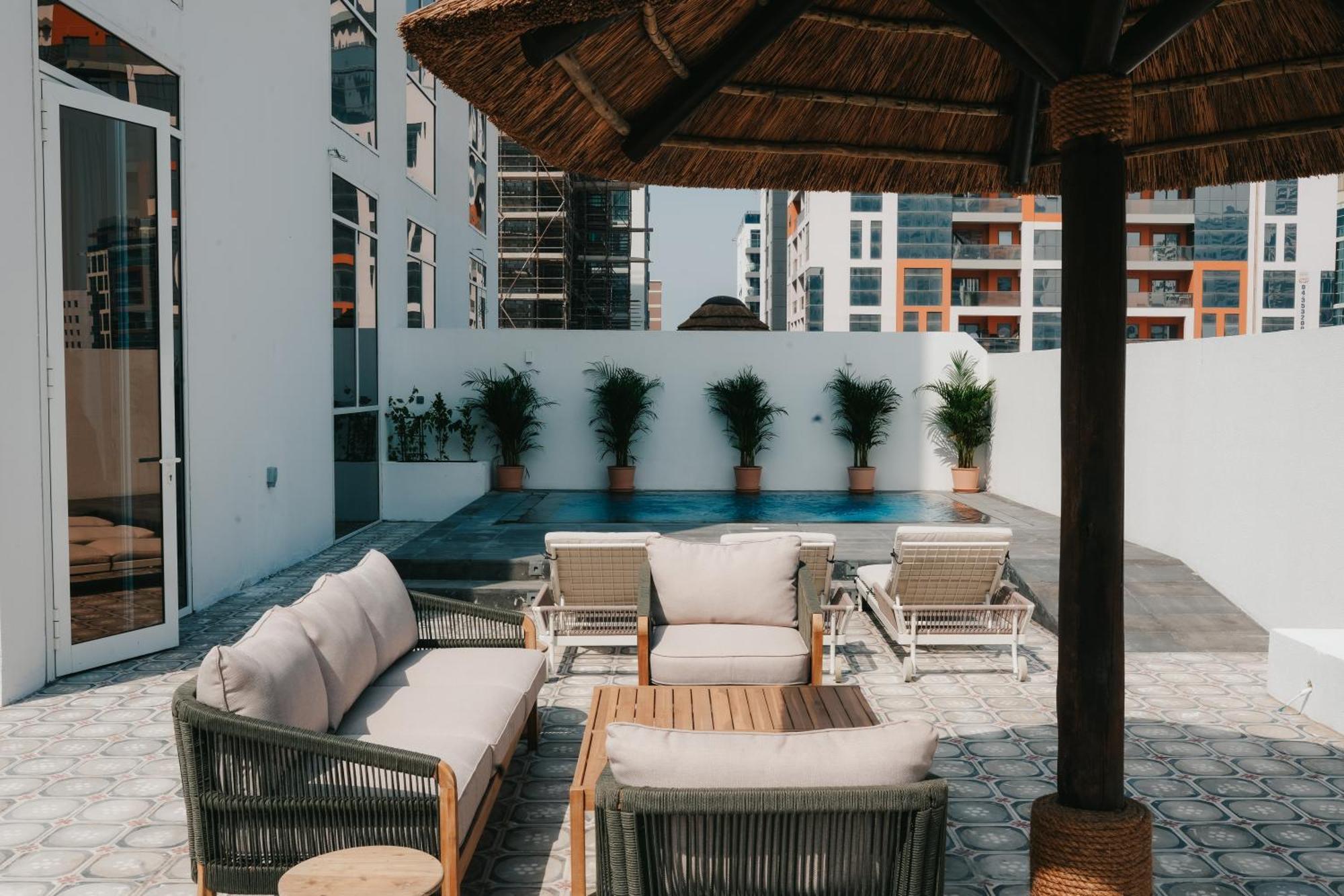 Shada Hotel Jumeirah Garden Dubai Bagian luar foto