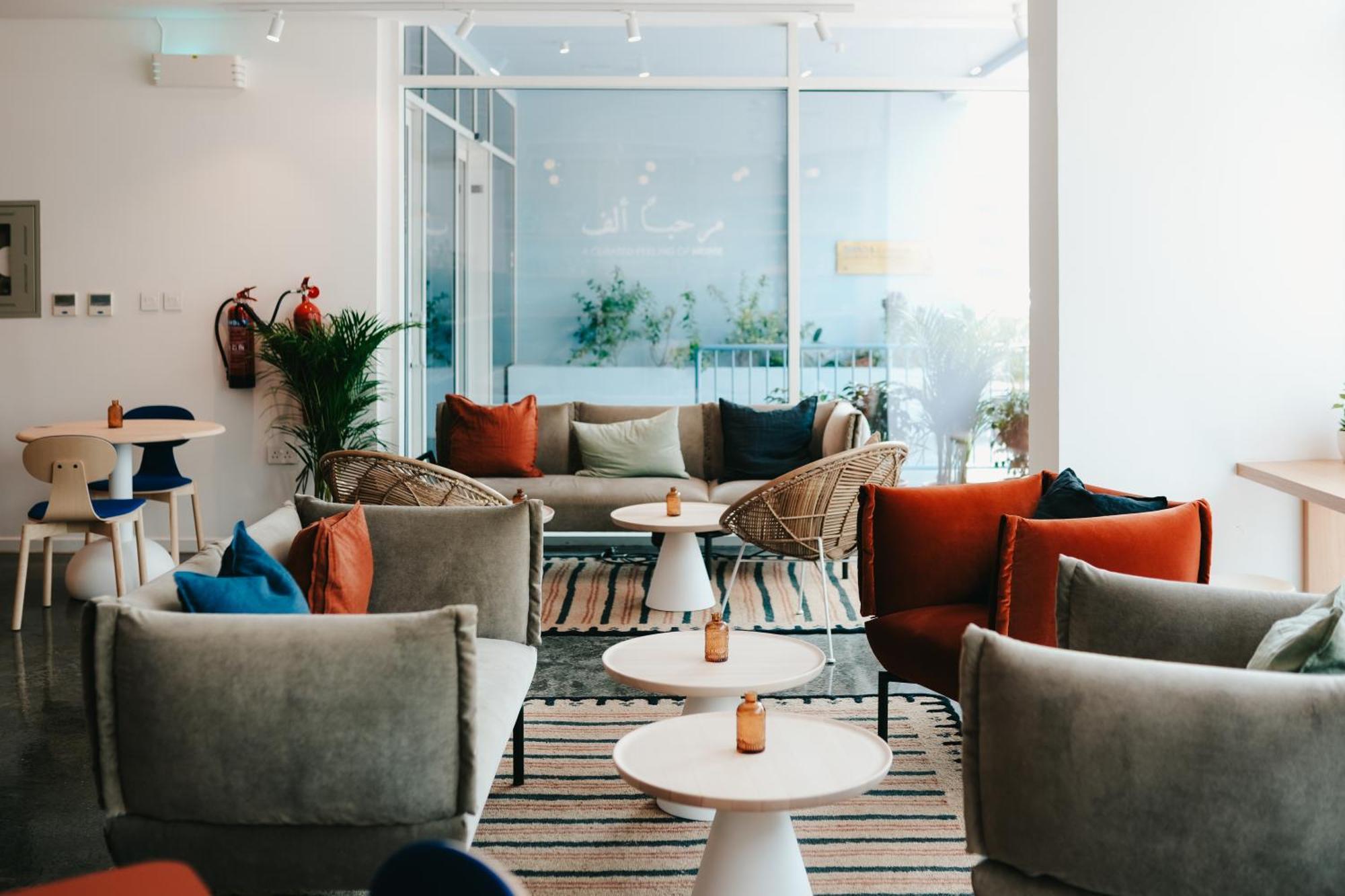 Shada Hotel Jumeirah Garden Dubai Bagian luar foto